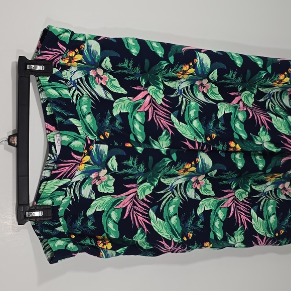 {LOFT} Fluid Wide Leg Pants in Botanical Print - Size XL - Picture 5 of 13